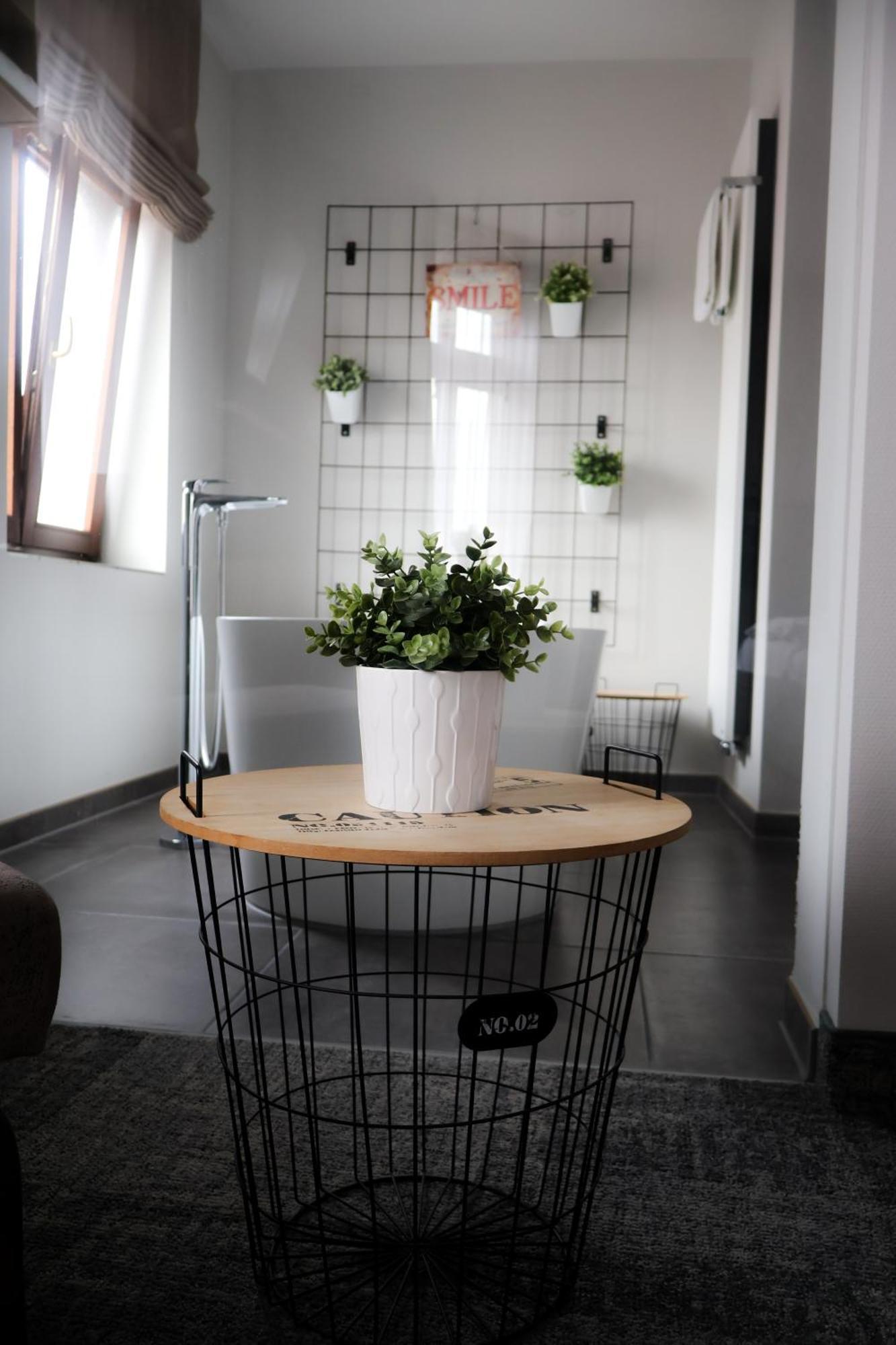Alexxanders Hotel & Boardinghouse, Restaurant Chemnitz Oda fotoğraf